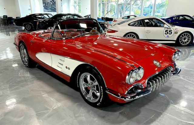 Chevrolet Corvette 1960 image number 0