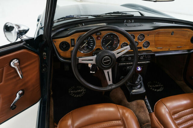 Triumph TR-6 1974 image number 31