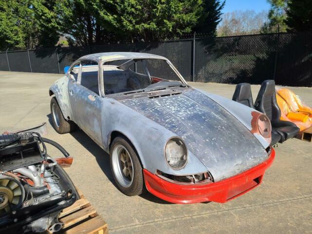 Porsche 911 1976 image number 2