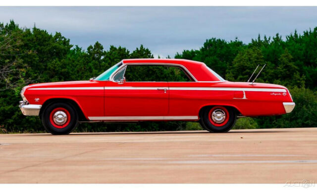 Chevrolet Impala 1962 image number 1