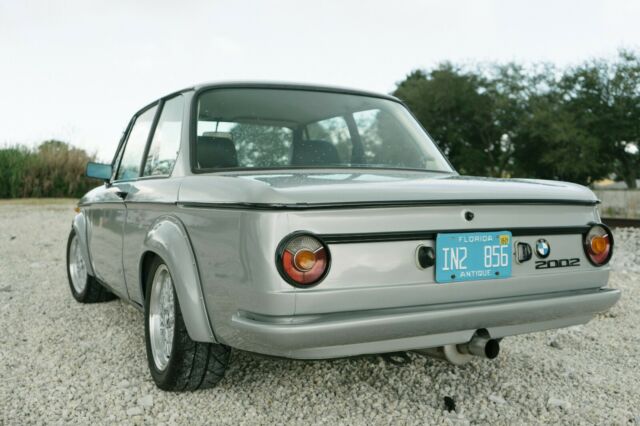 BMW 2002 1970 image number 23