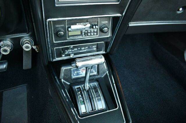 Ford Mustang 1973 image number 36