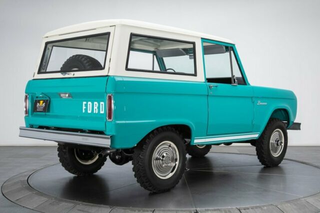 Ford Bronco 1966 image number 1