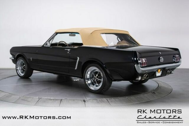 Ford Mustang 1965 image number 13