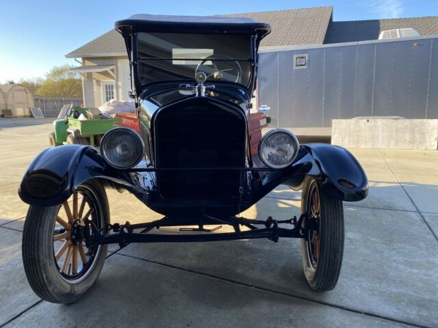 Ford Model T 1926 image number 14