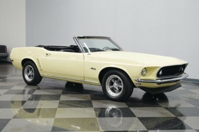 Ford Mustang 1969 image number 16