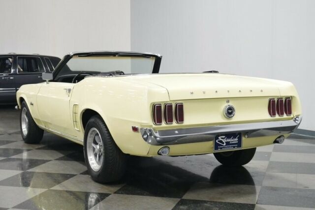 Ford Mustang 1969 image number 33