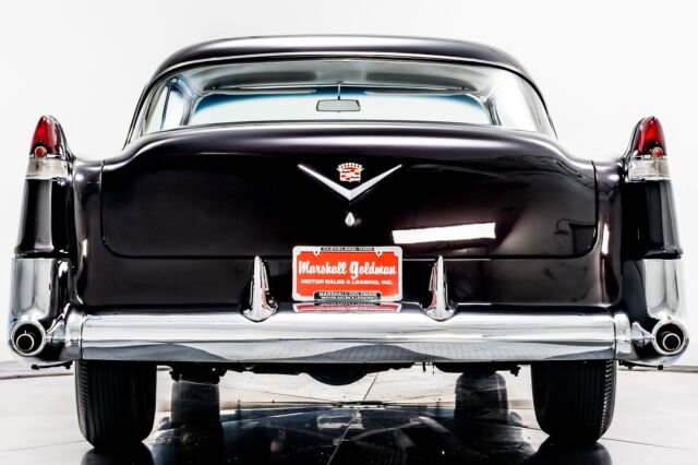 Cadillac DeVille 1954 image number 30