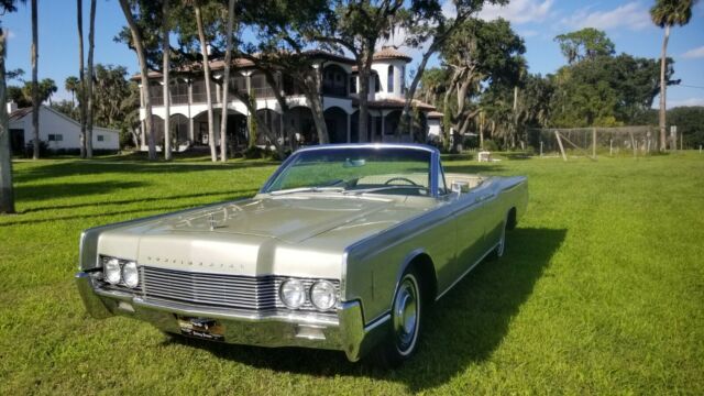 Lincoln Continental 1966 image number 29