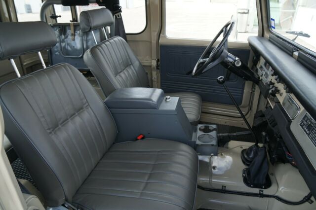 Toyota Land Cruiser 1979 image number 27