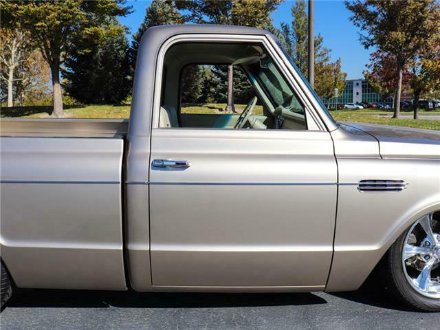 Chevrolet C-10 1968 image number 19