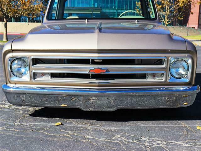 Chevrolet C-10 1968 image number 2