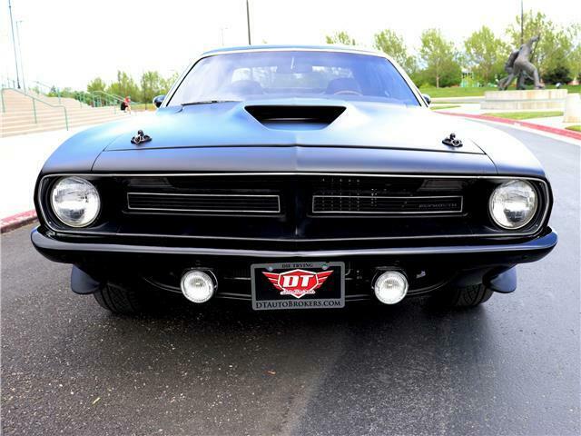 Plymouth Barracuda 1970 image number 2