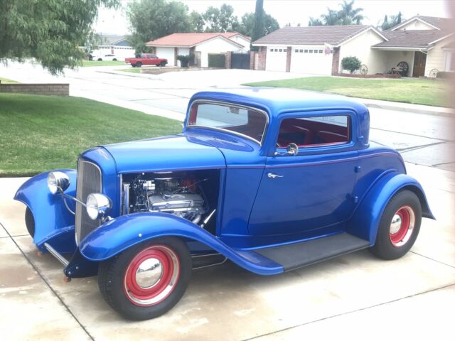 Ford Coupe 1932 image number 0