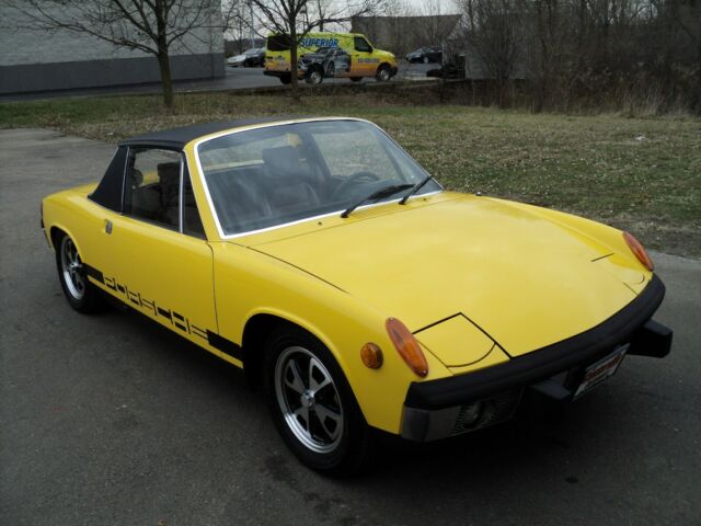 Porsche 914 1974 image number 2