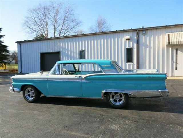 Ford Galaxie, 332ci Auto, P/S 1959 image number 5