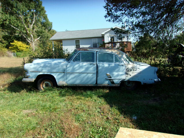 Ford Customline 1953 image number 3