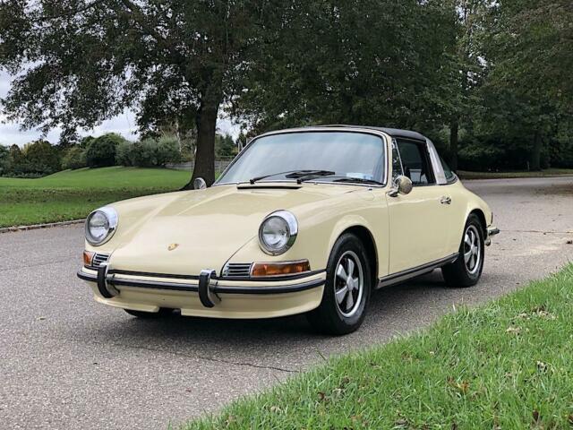 Porsche 911 1971 image number 36