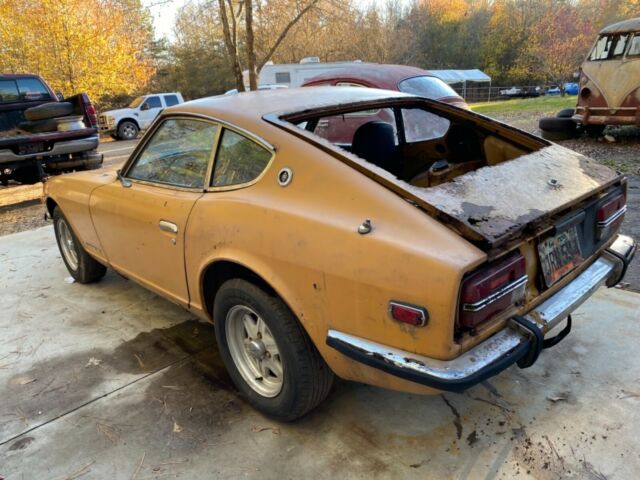 Datsun Z-Series 1971 image number 2