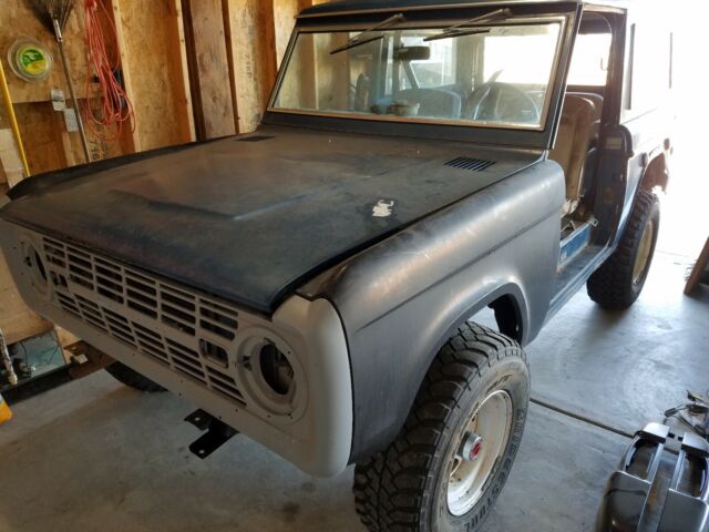 Ford Bronco 1971 image number 1