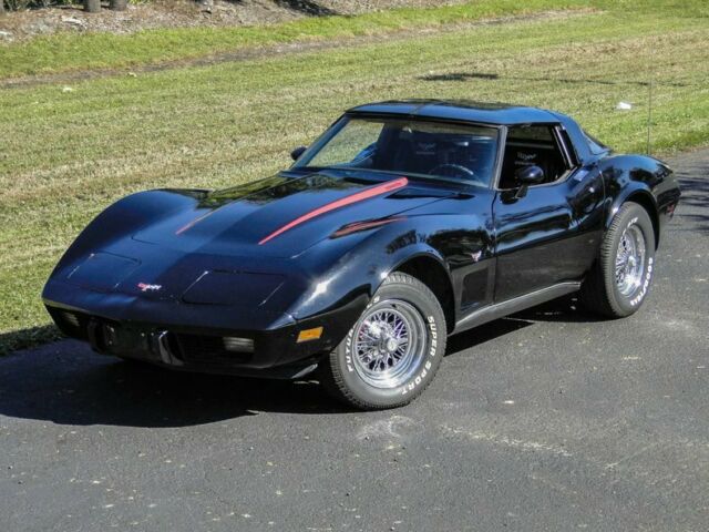 Chevrolet Corvette 1979 image number 2