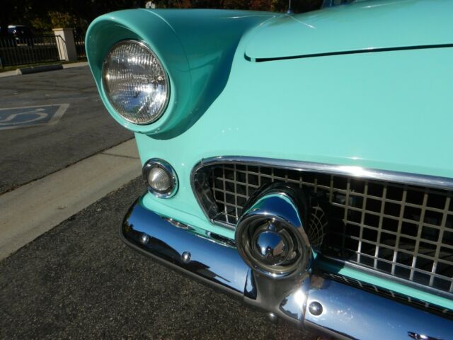 Ford Thunderbird 1955 image number 27