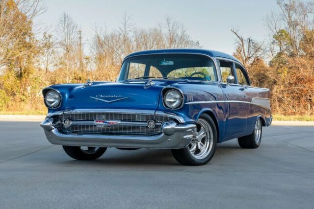 Chevrolet Bel Air/150/210 1957 image number 2