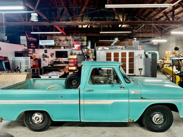 Chevrolet C-10 1965 image number 19