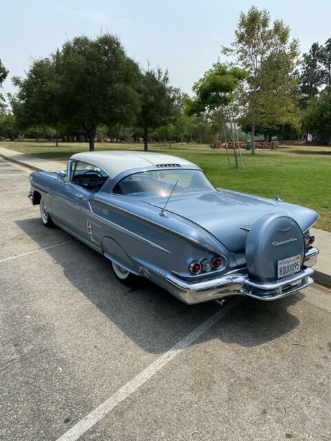 Chevrolet Impala 1958 image number 0