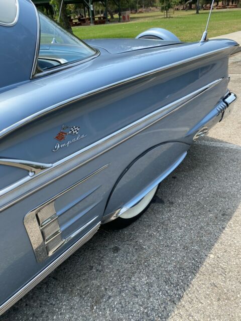 Chevrolet Impala 1958 image number 2