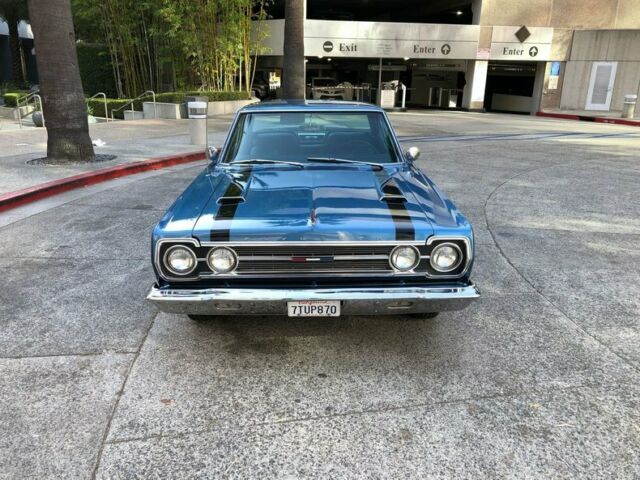 Plymouth GTX 1967 image number 1