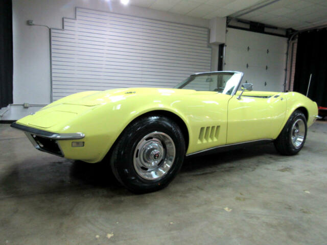 Chevrolet Corvette 1968 image number 19