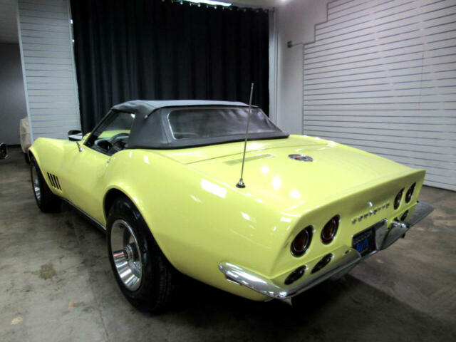 Chevrolet Corvette 1968 image number 27