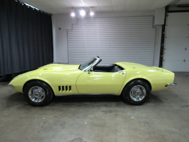 Chevrolet Corvette 1968 image number 46