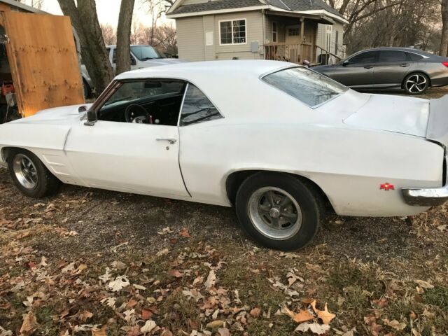 Pontiac Firebird 1969 image number 12