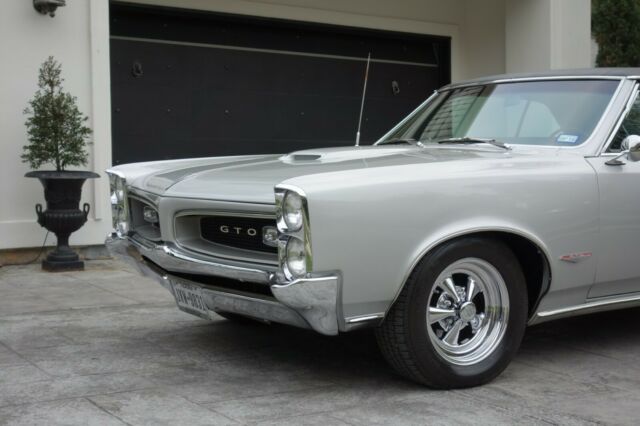 Pontiac GTO 1966 image number 10