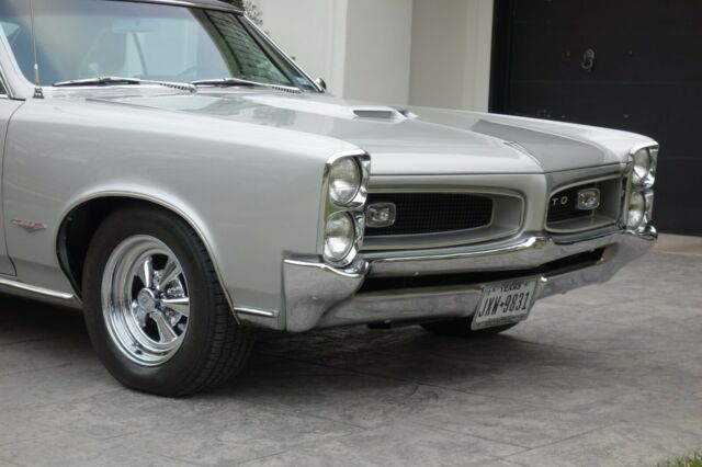 Pontiac GTO 1966 image number 26