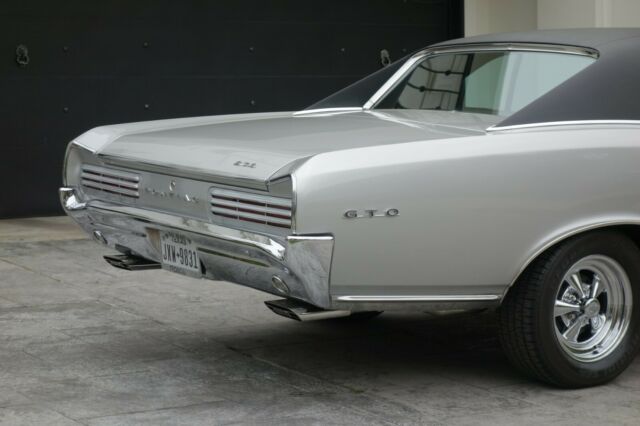 Pontiac GTO 1966 image number 29