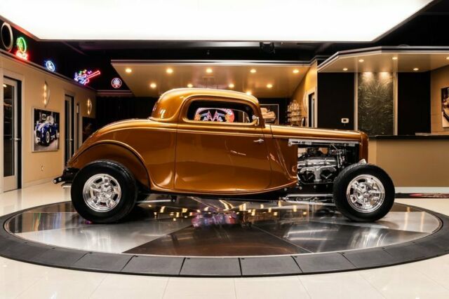 Ford 3 Window Coupe 1933 image number 9