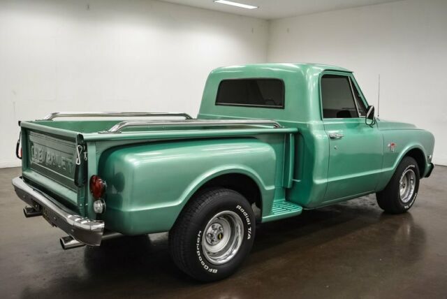 Chevrolet C-10 1967 image number 6