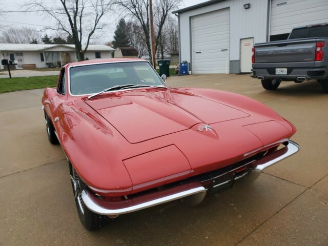 Chevrolet Corvette 1965 image number 27