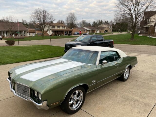 Oldsmobile Cutlass 1972 image number 18