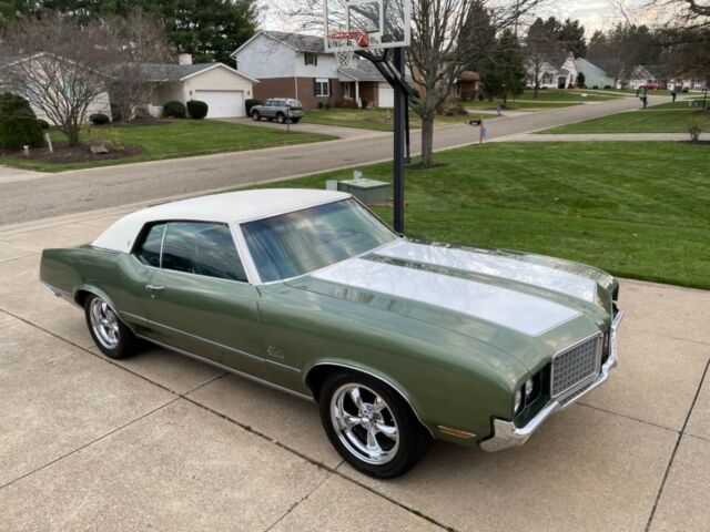 Oldsmobile Cutlass 1972 image number 21