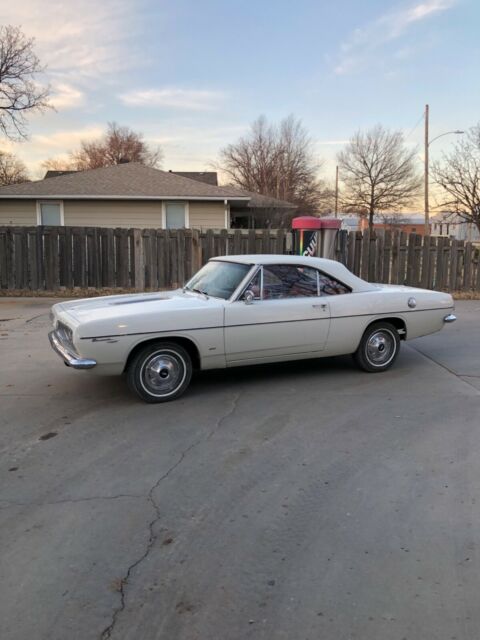 Plymouth Barracuda 1967 image number 0