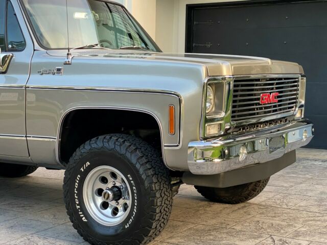 GMC Jimmy 1979 image number 1