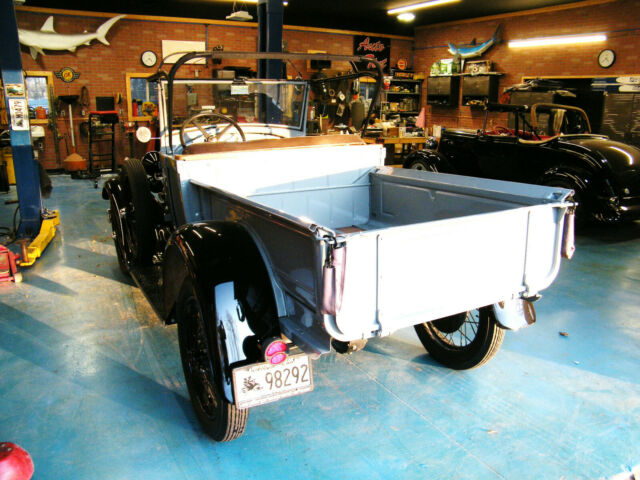 Ford Model A 1929 image number 17