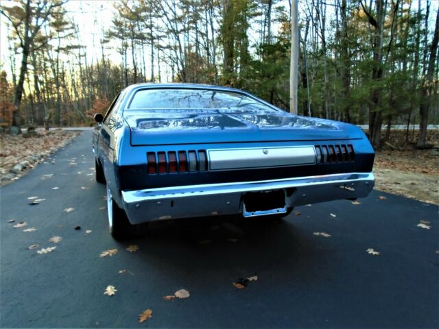 Plymouth Duster 1972 image number 27