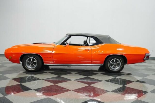 Pontiac GTO 1970 image number 2