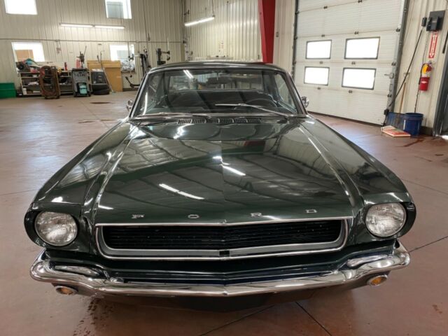 Ford Mustang 1966 image number 2