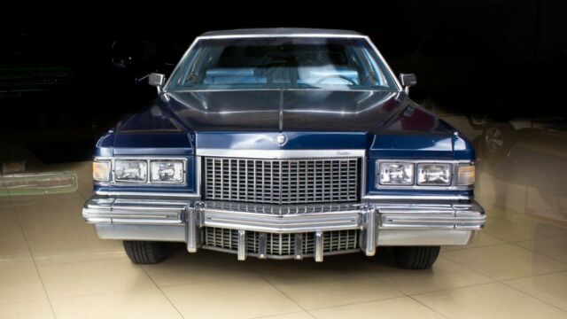 Cadillac Fleetwood 1975 image number 1